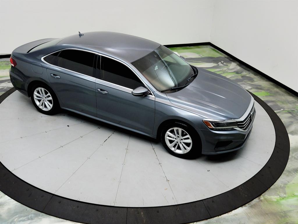 2020 Volkswagen Passat - $9,195