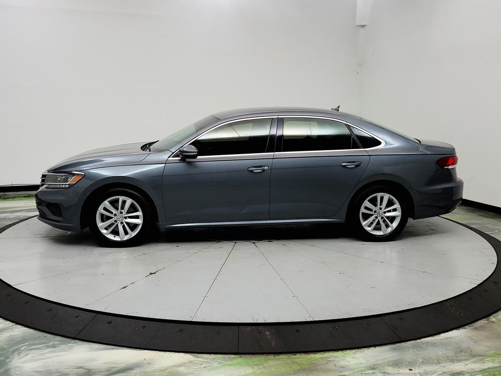 2020 Volkswagen Passat - $9,195