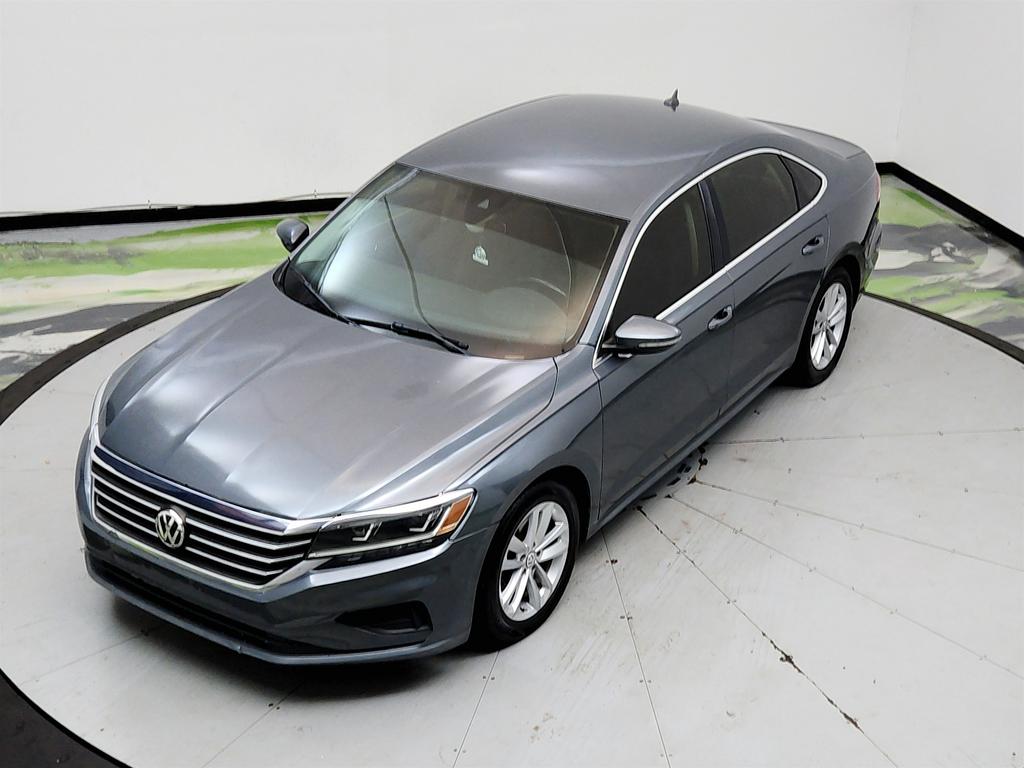 2020 Volkswagen Passat - $9,195