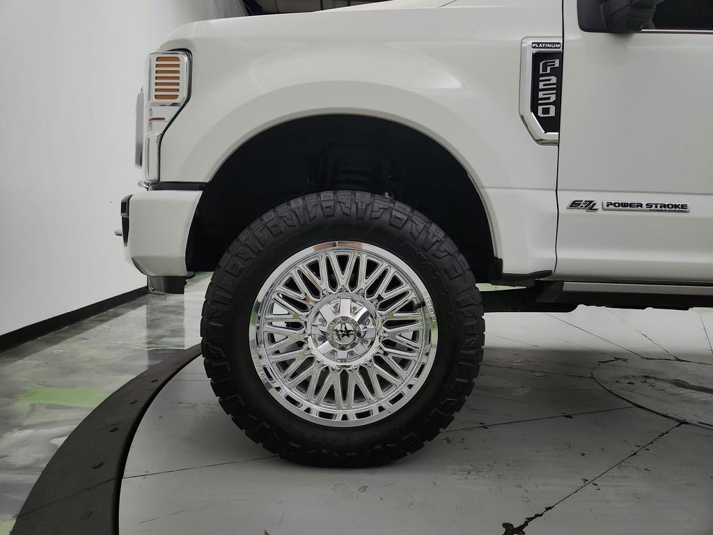 2022 Ford F-250 - $67,750