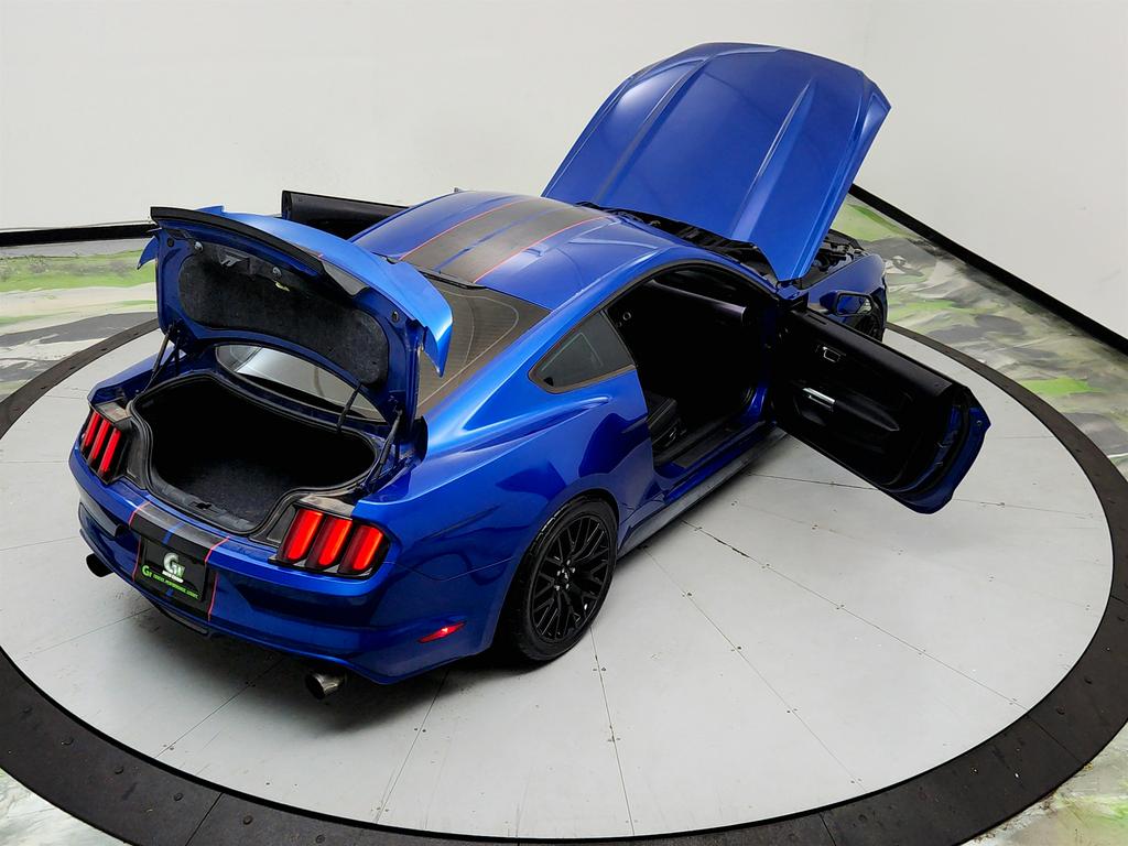 2017 Ford Mustang - $12,350