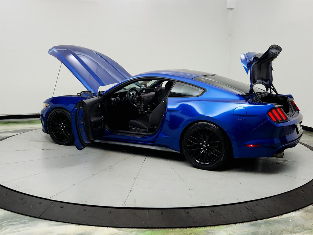 2017 Ford Mustang - $12,350