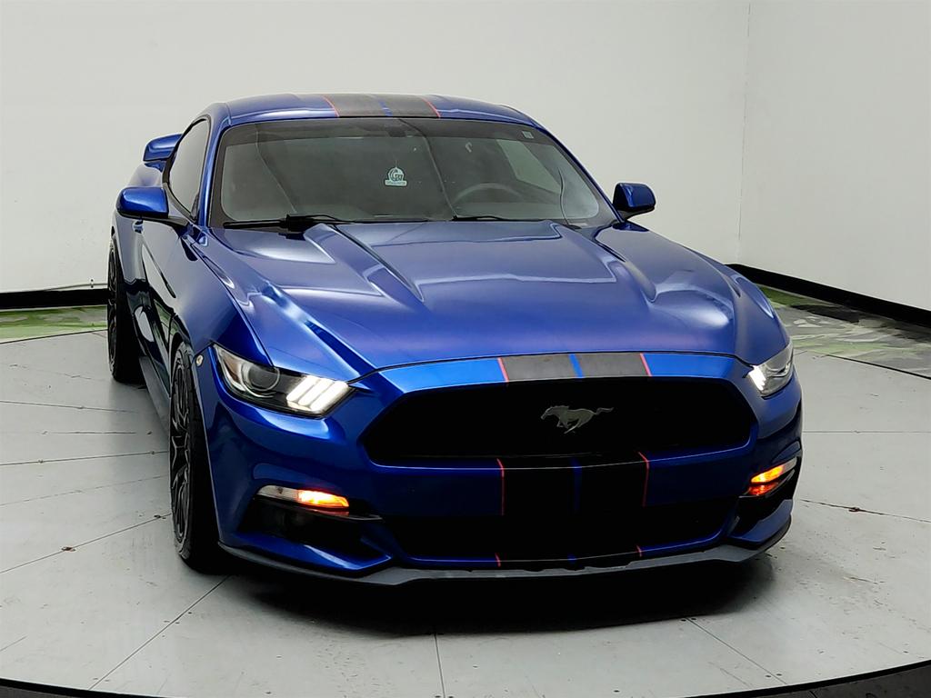 2017 Ford Mustang - $12,350