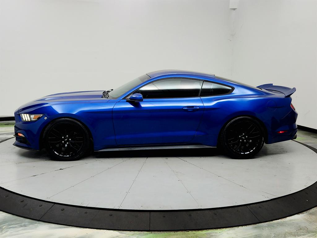 2017 Ford Mustang - $12,350