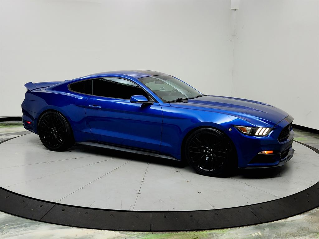 2017 Ford Mustang - $12,350
