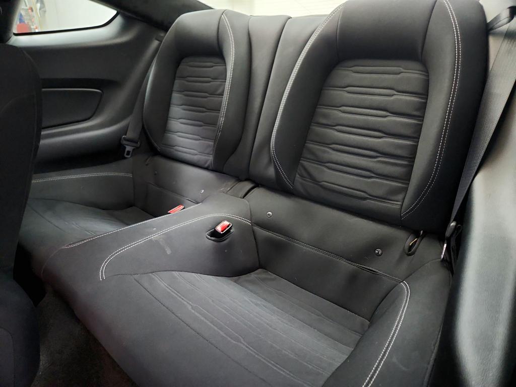 2017 Ford Mustang - $12,350
