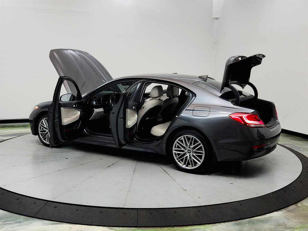 2020 Genesis G70 - $16,150