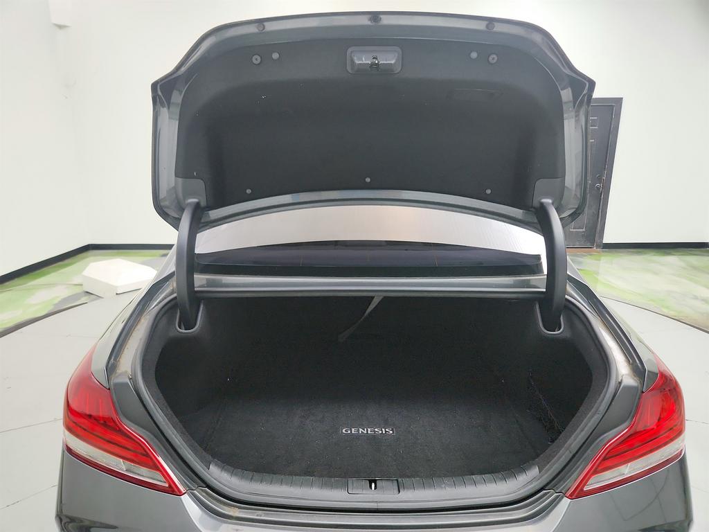 2020 Genesis G70 - $16,150