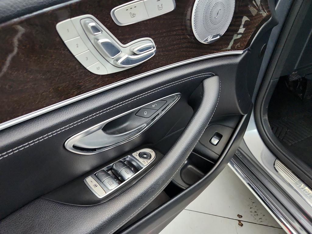 2018 Mercedes-Benz E-Class - $22,750
