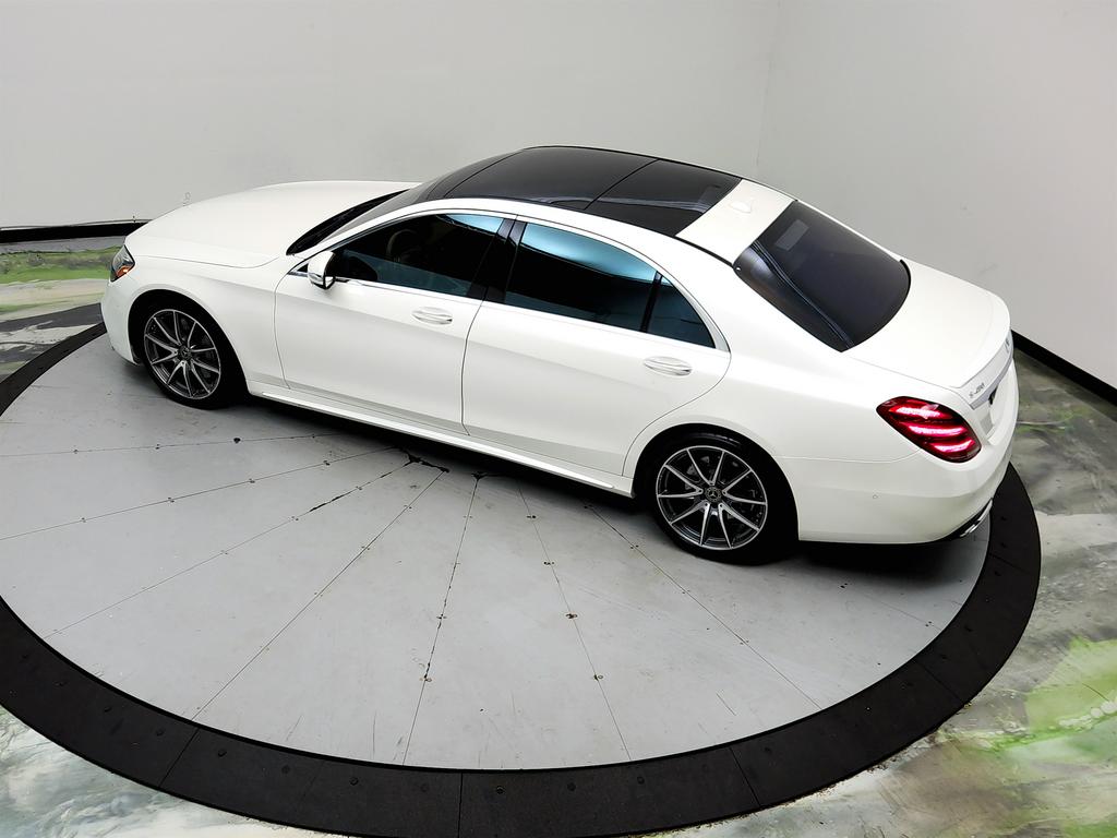 2018 Mercedes-Benz S-class - $23,495