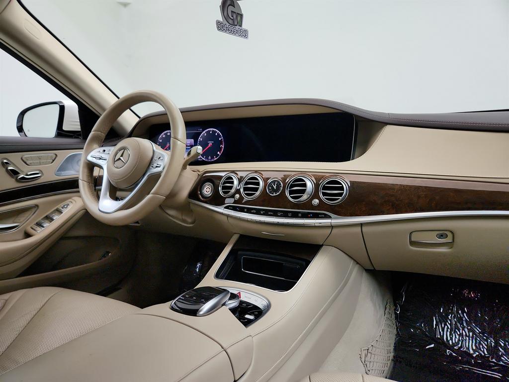 2018 Mercedes-Benz S-class - $23,495