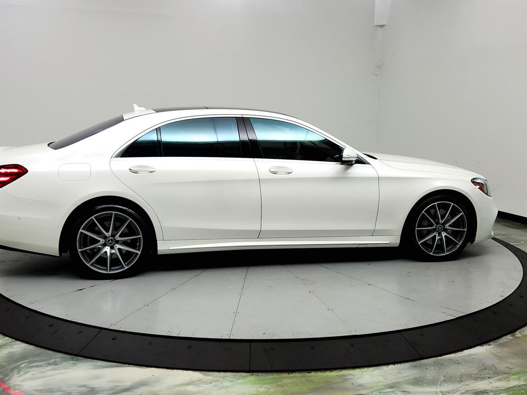 2018 Mercedes-Benz S-class - $23,495