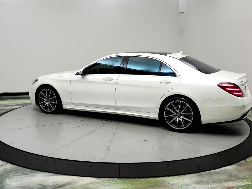 2018 Mercedes-Benz S-class - $23,495