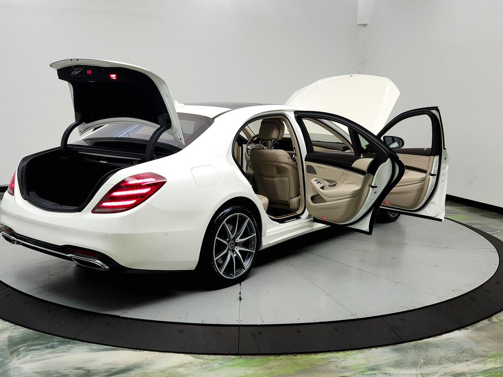 2018 Mercedes-Benz S-class - $23,495