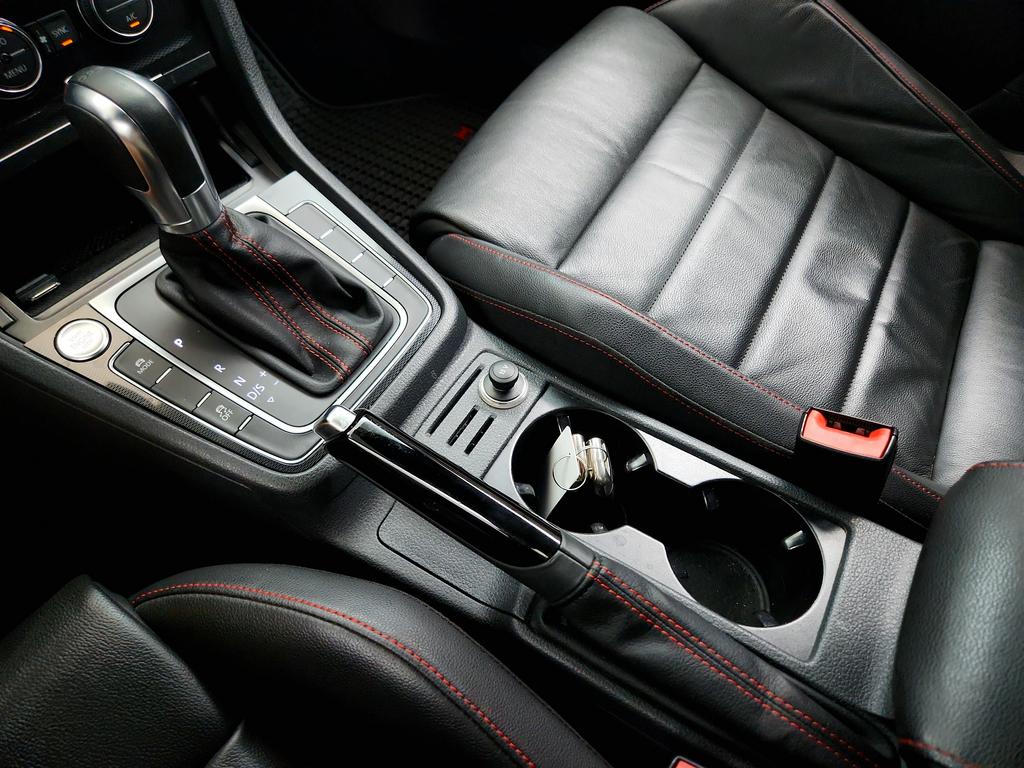 2015 Volkswagen GTI - $13,995