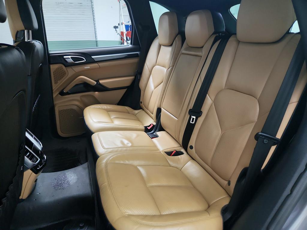 2016 Porsche Cayenne - $11,250
