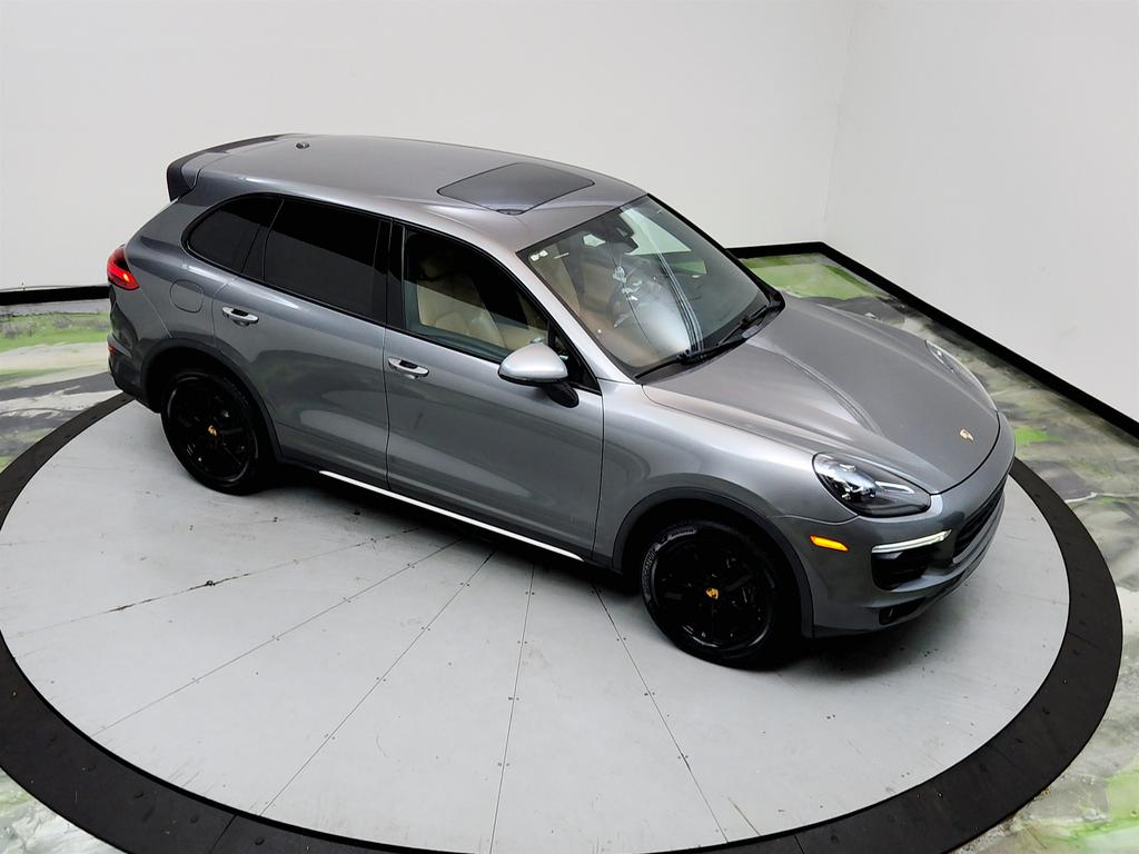 2016 Porsche Cayenne - $11,250
