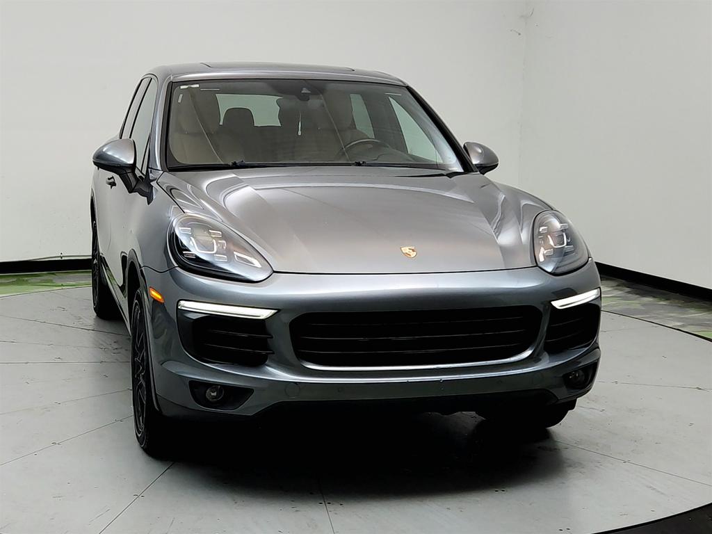 2016 Porsche Cayenne - $11,250