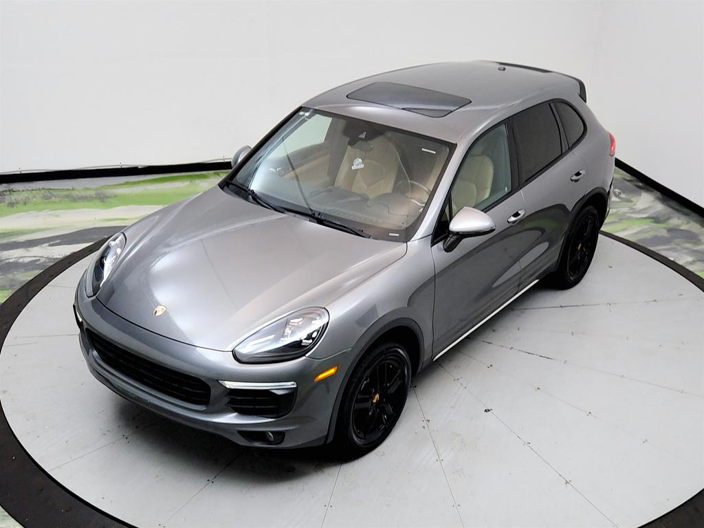 2016 Porsche Cayenne - $11,250
