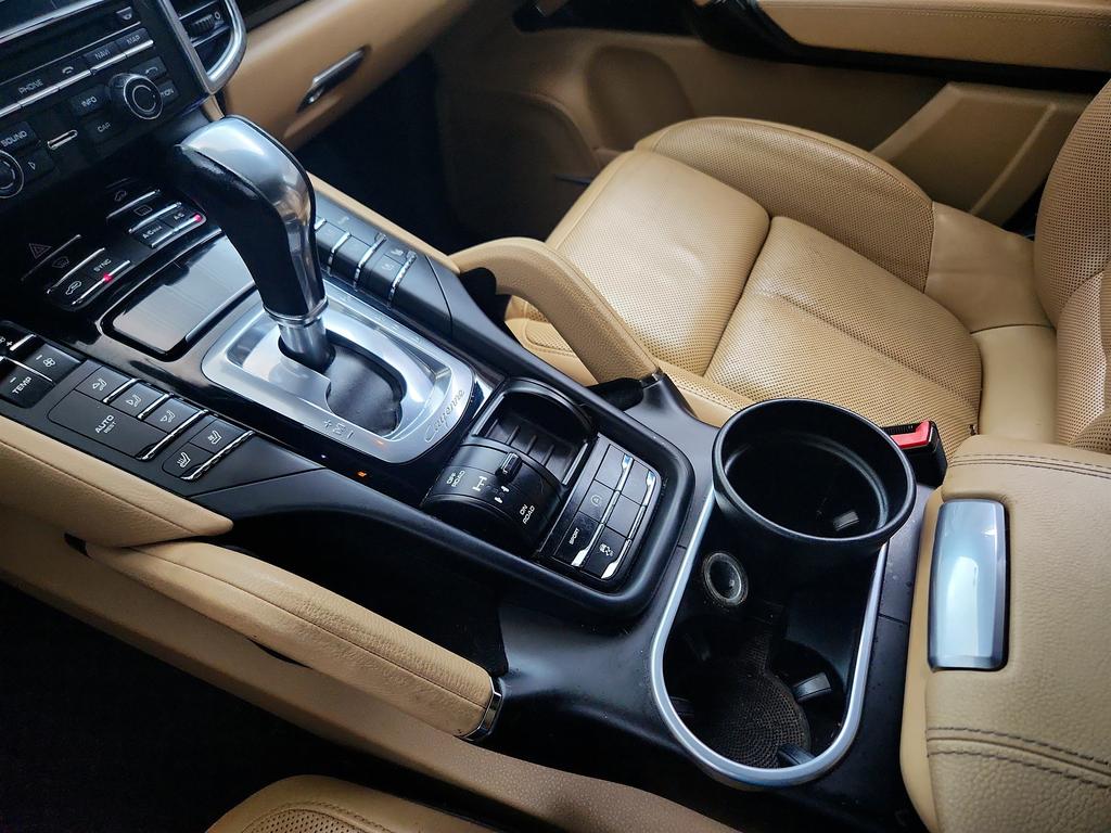 2016 Porsche Cayenne - $11,250
