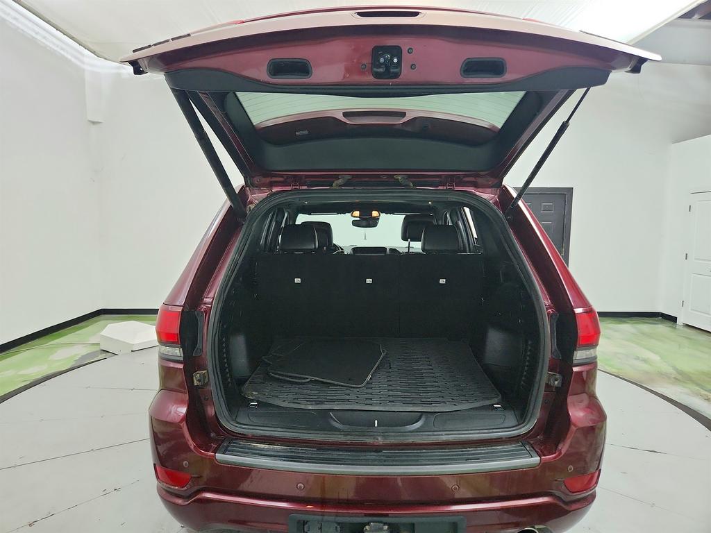 2021 Jeep Cherokee - $15,750