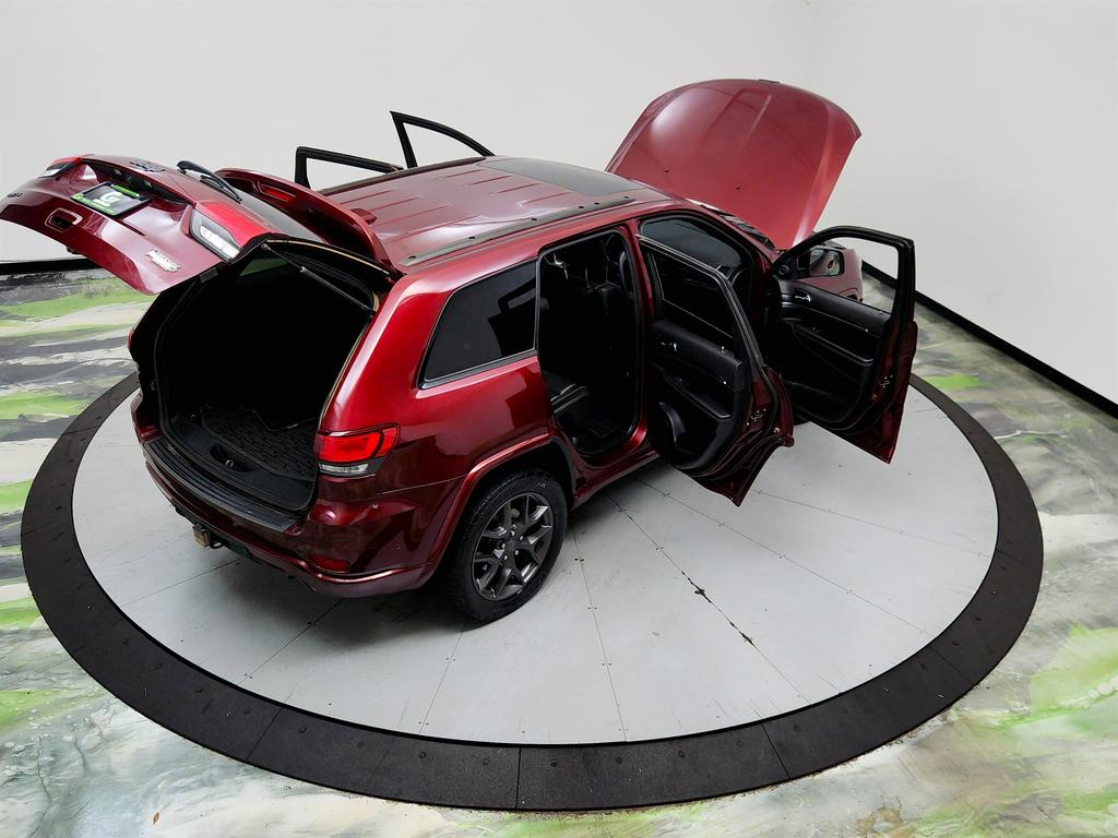 2021 Jeep Cherokee - $15,750