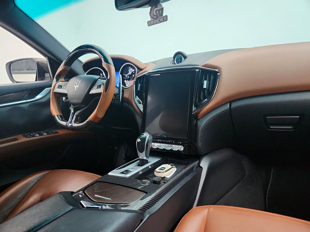 2016 Maserati Ghibli - $11,350