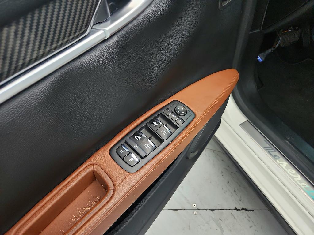 2016 Maserati Ghibli - $11,350