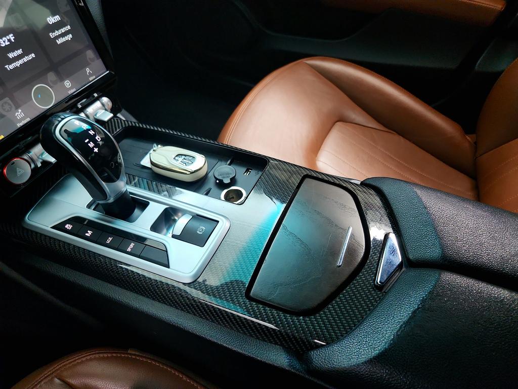 2016 Maserati Ghibli - $11,350