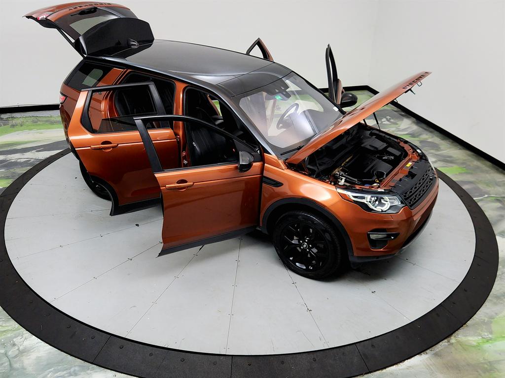 2018 Land Rover Discovery - $9,150
