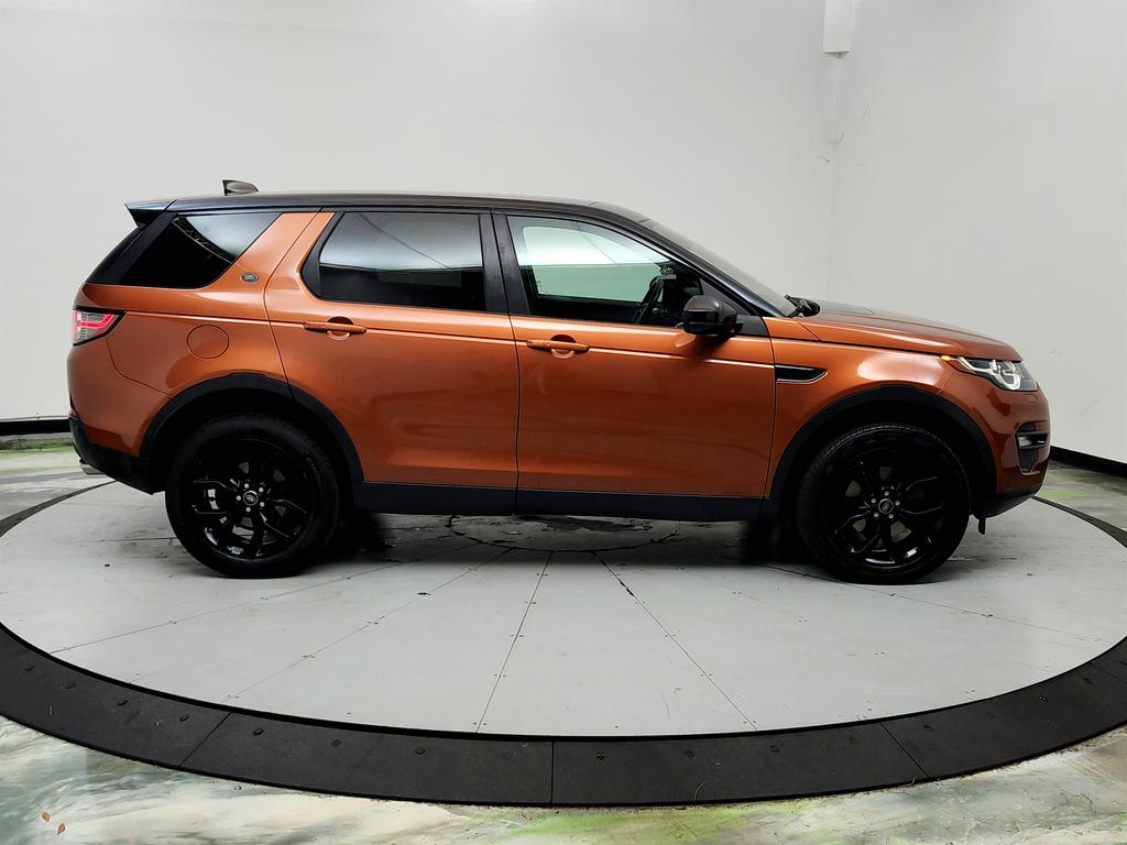 2018 Land Rover Discovery - $9,150