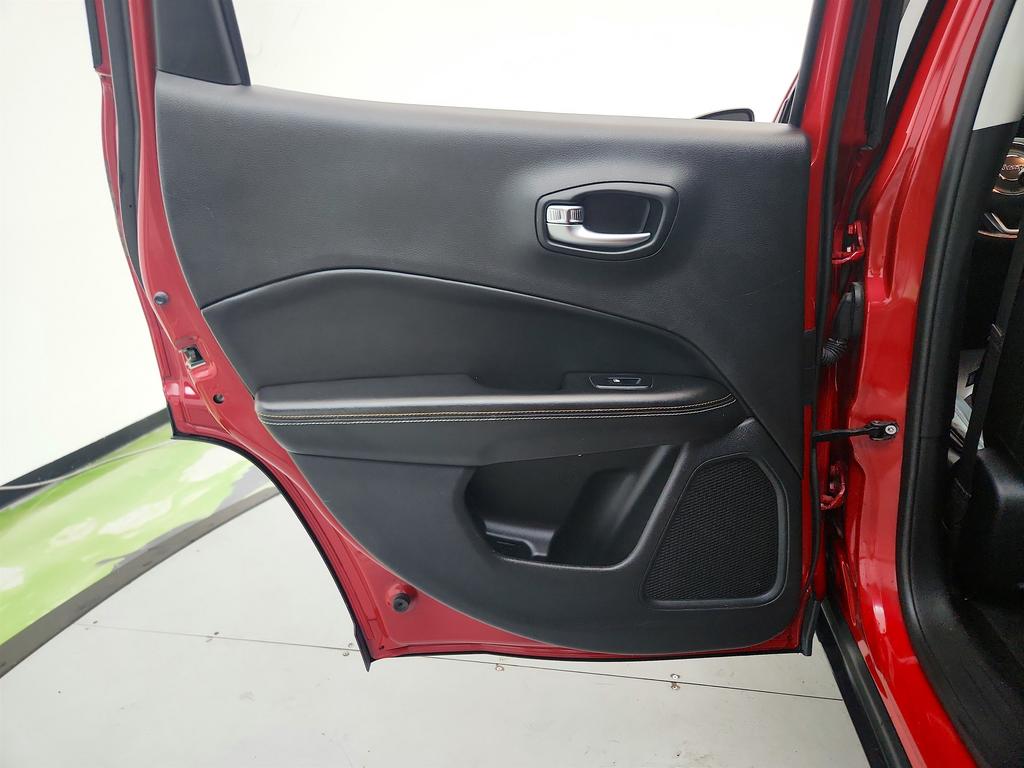 2018 Jeep Compass - $8,945