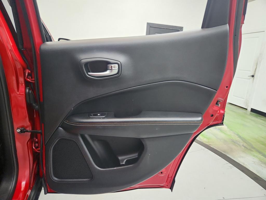 2018 Jeep Compass - $8,945