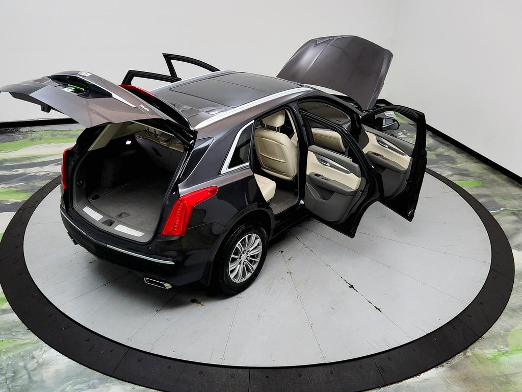 2017 Cadillac XT5 - $9,445