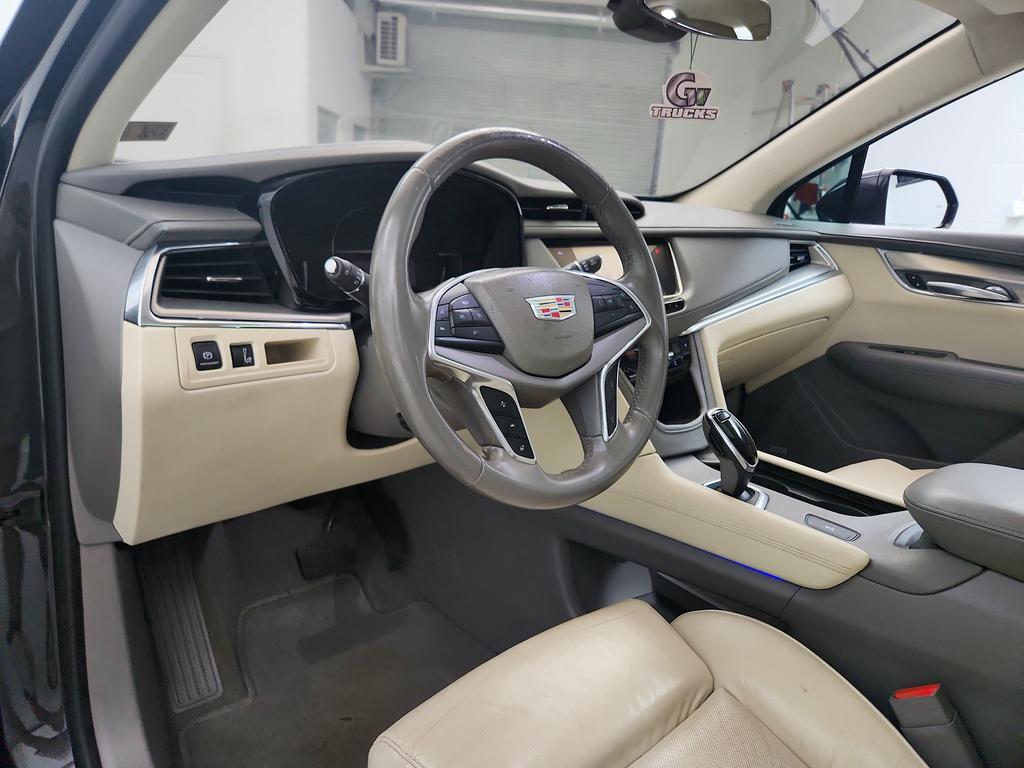2017 Cadillac XT5 - $9,445