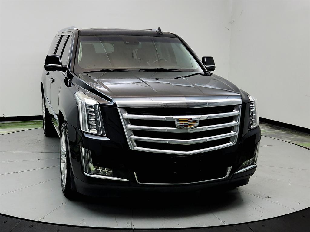 2018 Cadillac Escalade - $30,995
