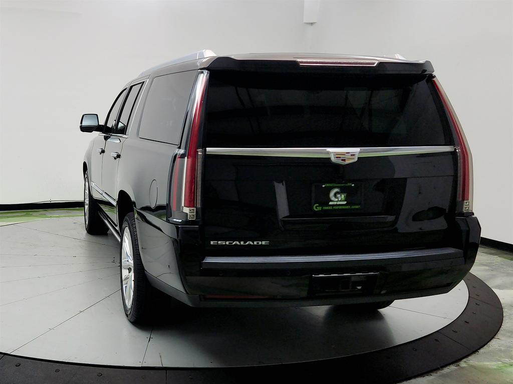 2018 Cadillac Escalade - $30,995