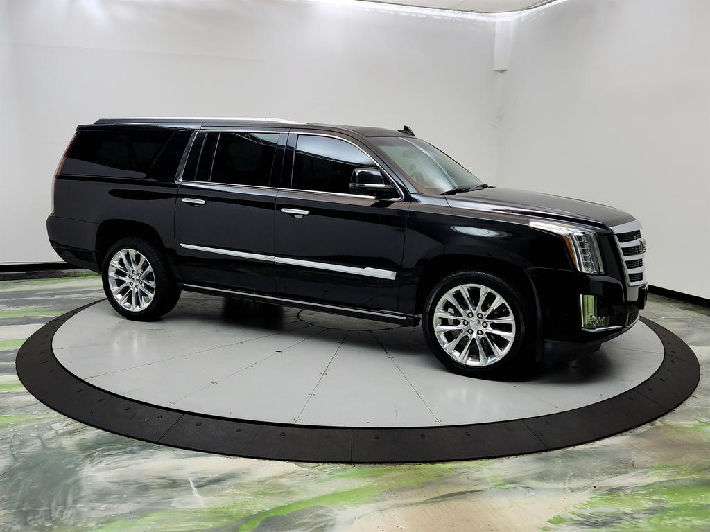2018 Cadillac Escalade - $30,995