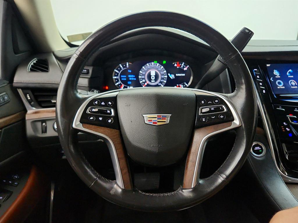 2018 Cadillac Escalade - $30,995