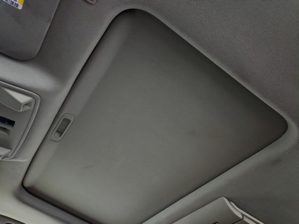 2018 Cadillac Escalade - $30,995