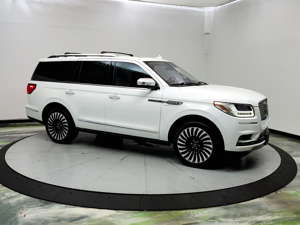 2020 Lincoln Navigator - $33,550