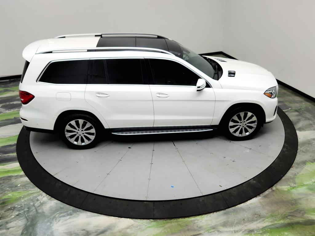 2017 Mercedes-Benz GLS - $14,950