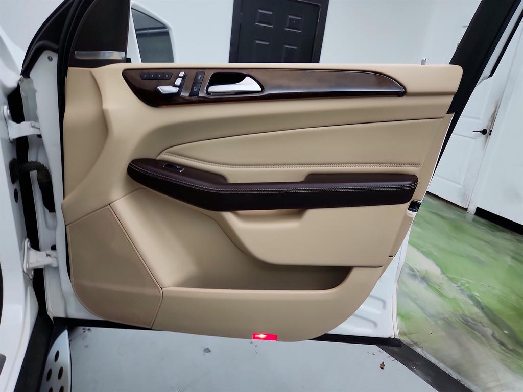 2017 Mercedes-Benz GLS - $14,950