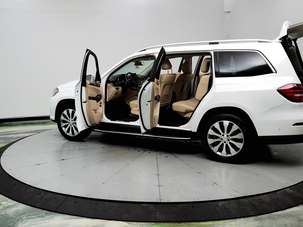 2017 Mercedes-Benz GLS - $14,950