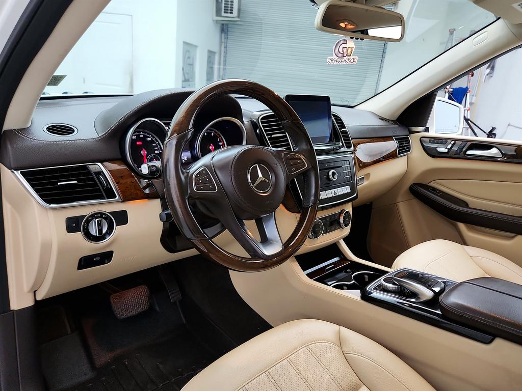 2017 Mercedes-Benz GLS - $14,950
