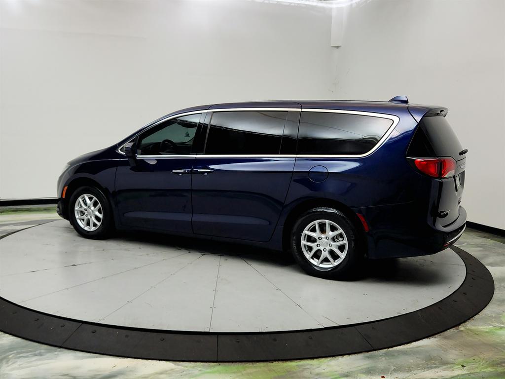 2020 Chrysler Pacifica - $12,495