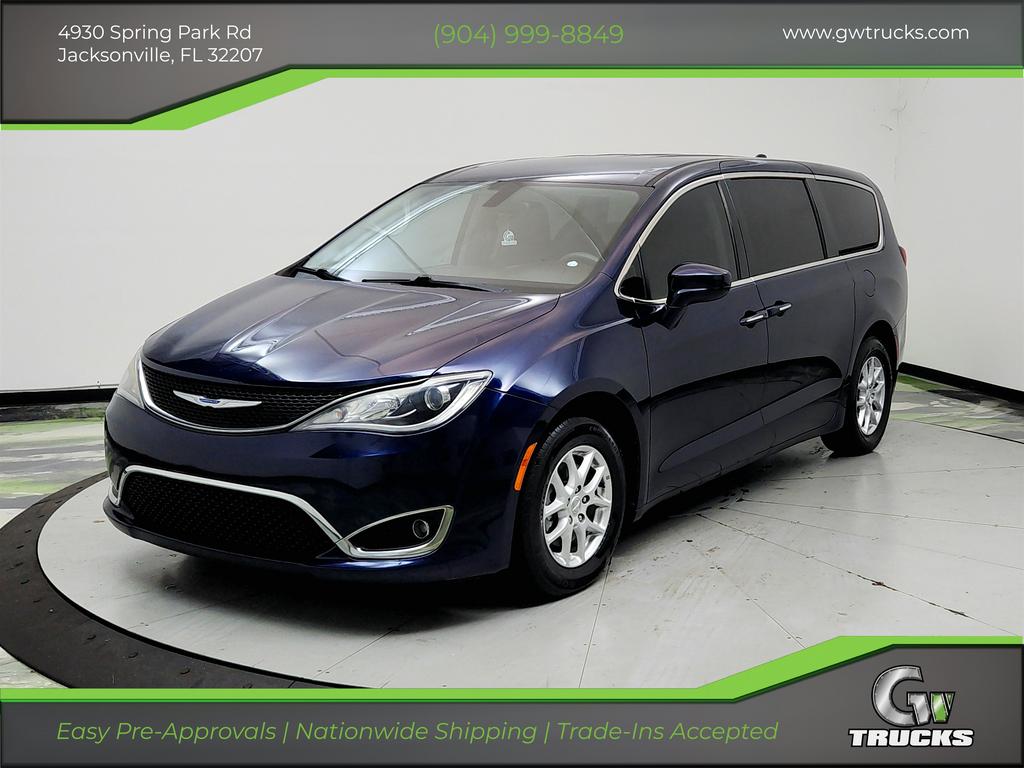 2020 Chrysler Pacifica - $12,495