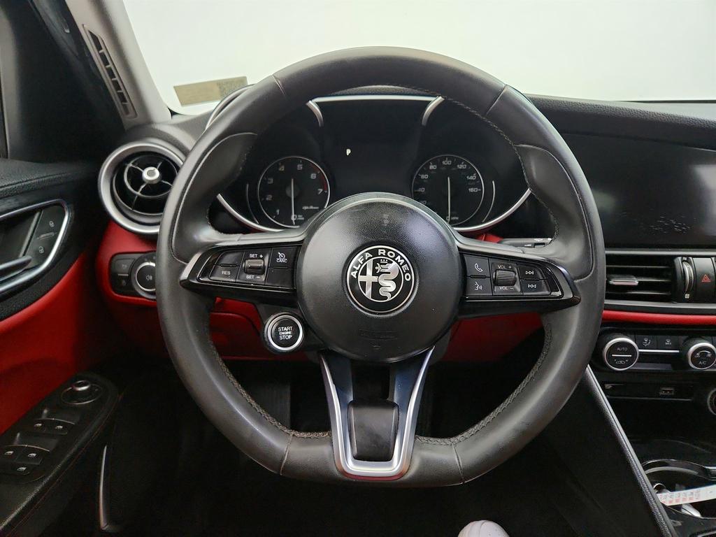 2020 Alfa Romeo Giulia - $11,250