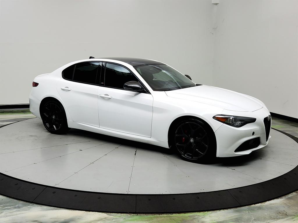 2020 Alfa Romeo Giulia - $11,350