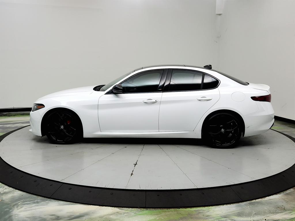 2020 Alfa Romeo Giulia - $11,350